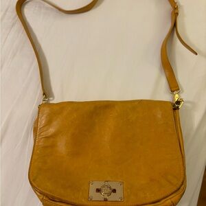 Tory Burch purse